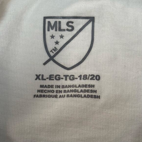 Portland Timbers Youth XL MLS Tee Green Gold Striped Soccer Fan Shirt - Picture 3 of 7